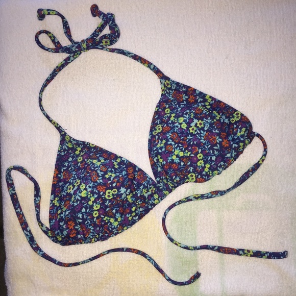 bikini bundle - Picture 5 of 7